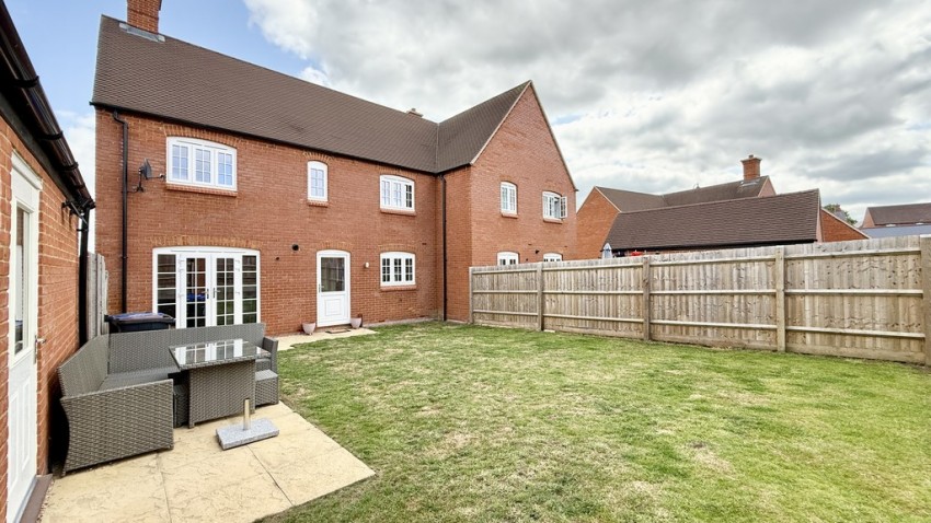 Images for Gold Avenue, Brackley, Northants