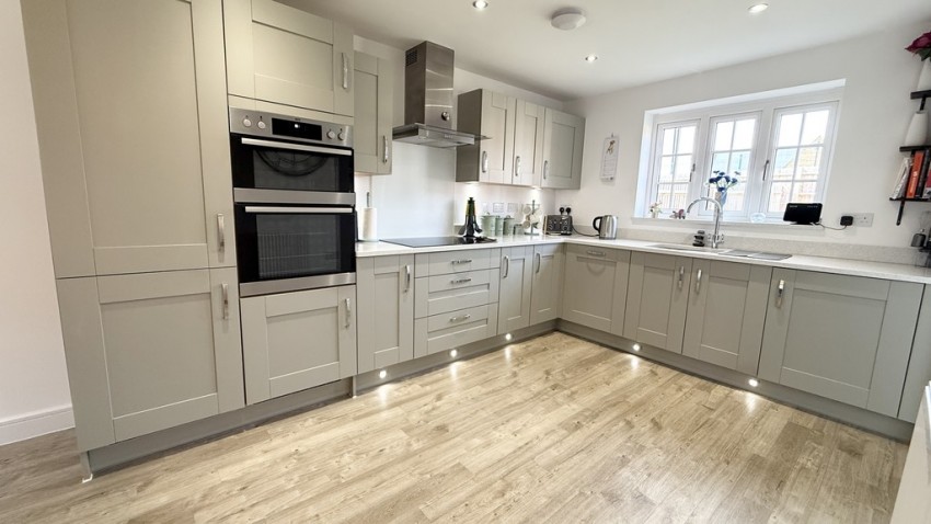 Images for Gold Avenue, Brackley, Northants