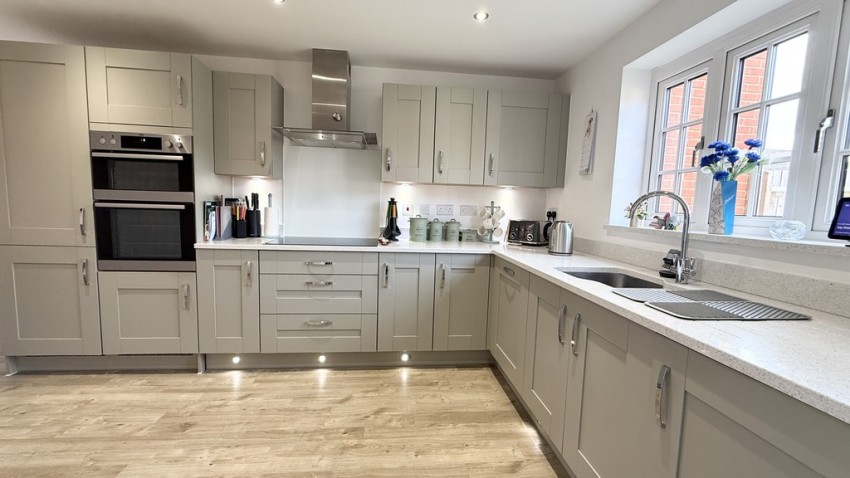 Images for Gold Avenue, Brackley, Northants