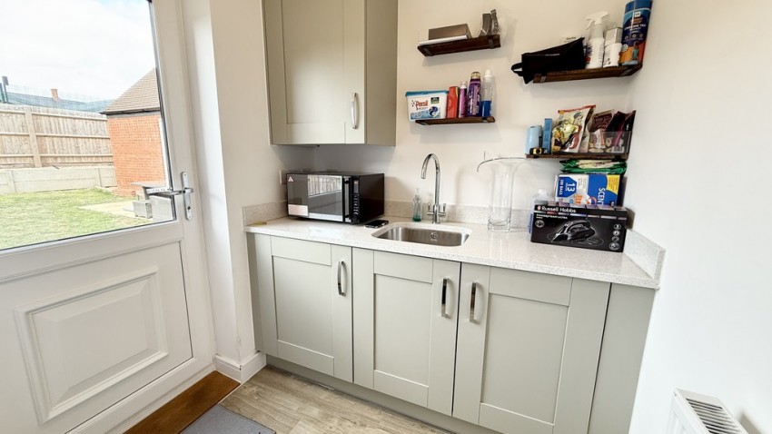 Images for Gold Avenue, Brackley, Northants