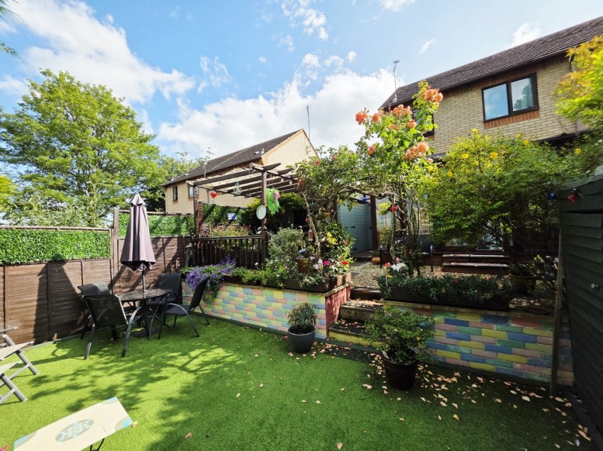 Images for Yeomans Close, Brackley, Northants