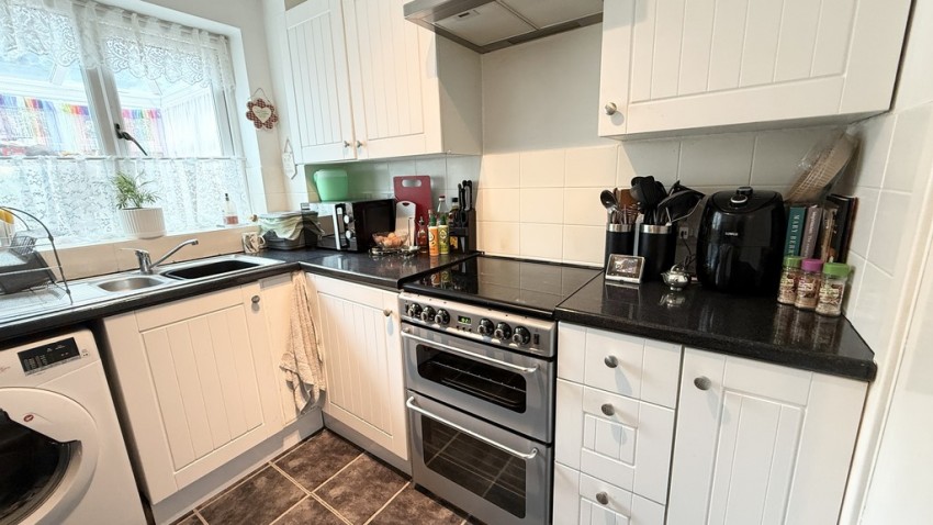 Images for Yeomans Close, Brackley, Northants