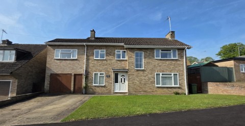View Full Details for Valley Rise, Brackley, Northants