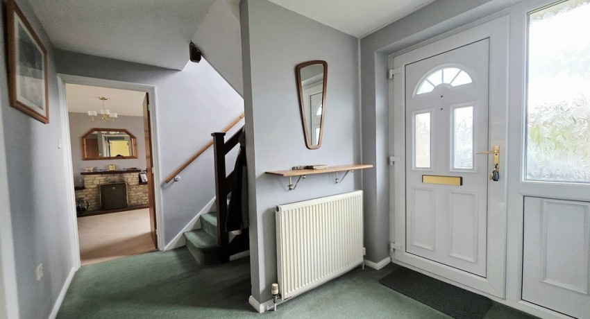 Images for Valley Rise, Brackley, Northants
