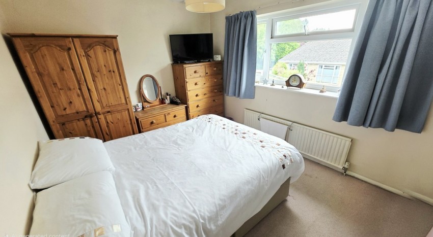 Images for Valley Rise, Brackley, Northants