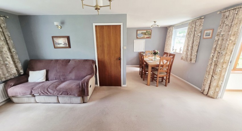 Images for Valley Rise, Brackley, Northants