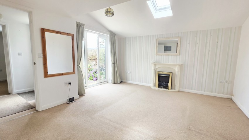 Images for Manor Road, Brackley, Northants