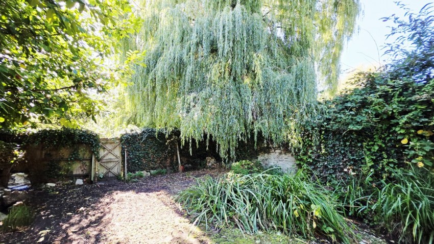 Images for Banbury Road, Brackley, Northants