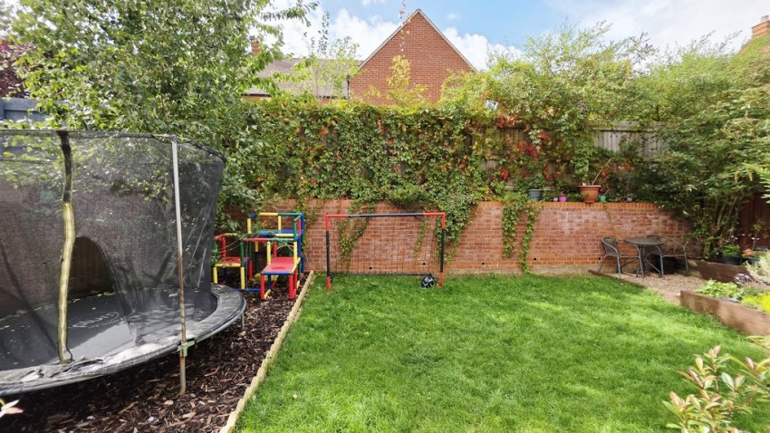 Images for Delorean Way, Brackley, Northants