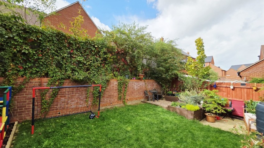 Images for Delorean Way, Brackley, Northants