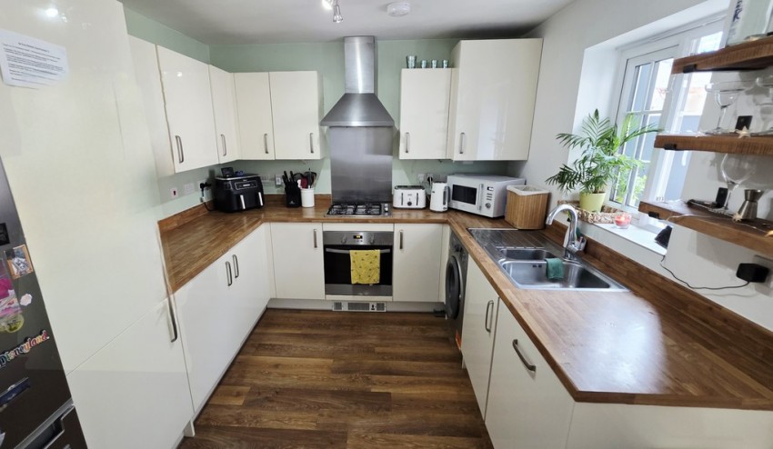 Images for Delorean Way, Brackley, Northants