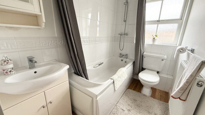 Images for Kestrel Crescent, Brackley, Northants