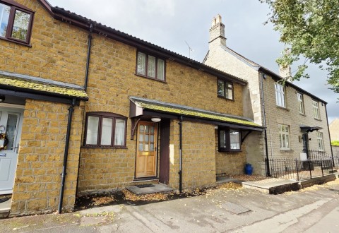 View Full Details for Cross Keys Court, Brackley, Northants