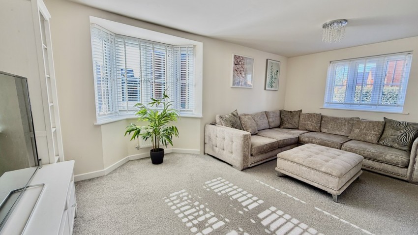 Images for Prometheus Lane, Brackley, Northants