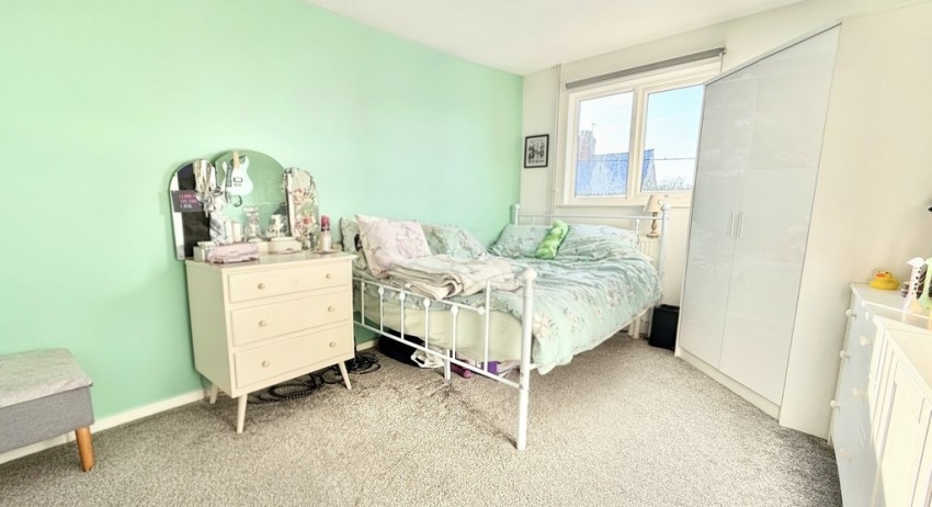 Images for Highfield Court, Brackley, Northants