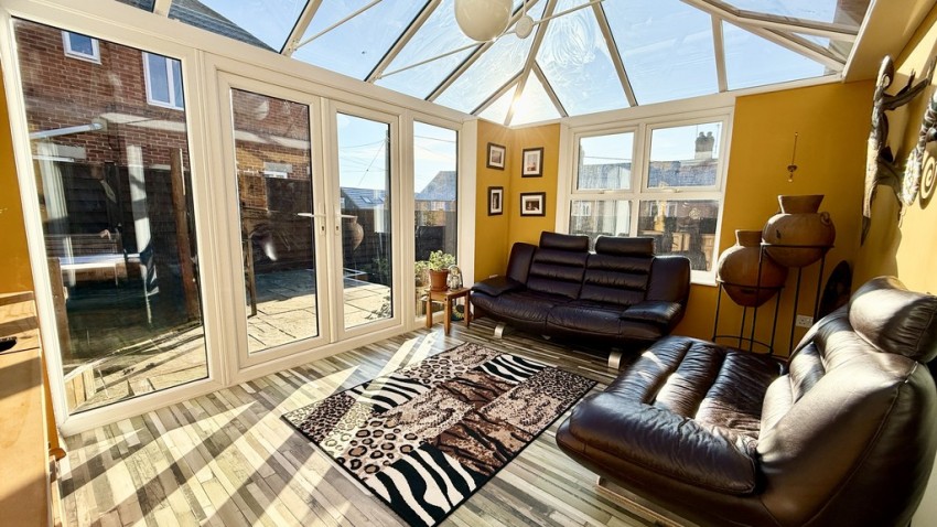 Images for Highfield Court, Brackley, Northants