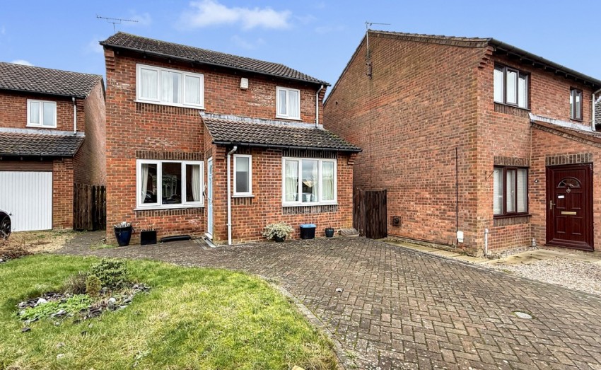 Images for Farmers Drive, Brackley, Northants