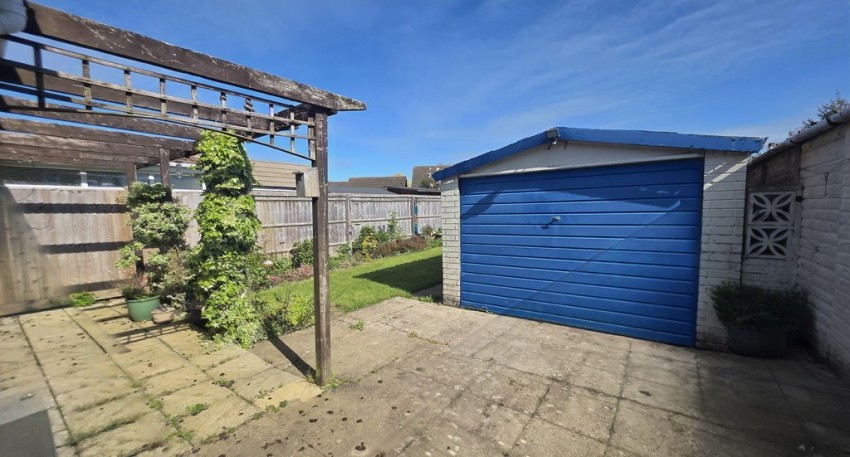 Images for Ellesmere Crescent, Brackley, Northants