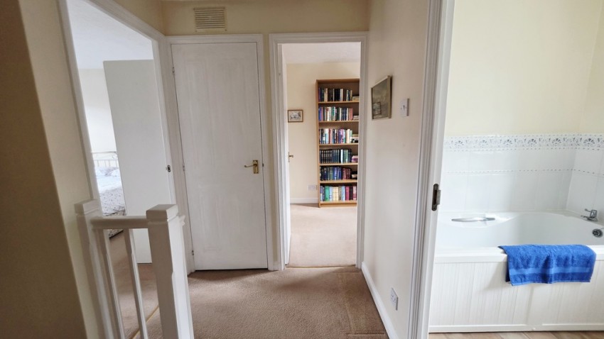 Images for Kestrel Crescent, Brackley, Northants