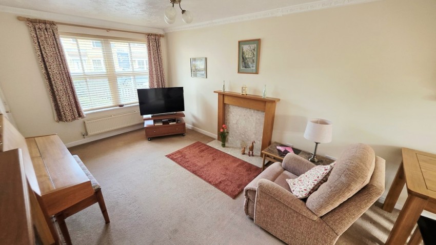 Images for Kestrel Crescent, Brackley, Northants