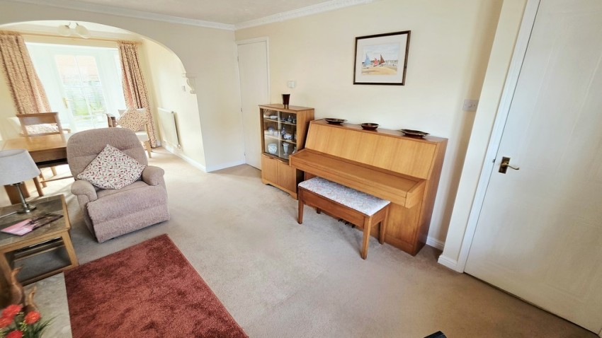 Images for Kestrel Crescent, Brackley, Northants