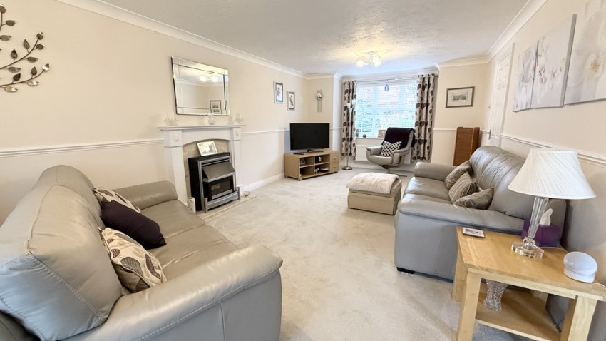 Images for Rose Drive, Brackley, Northants