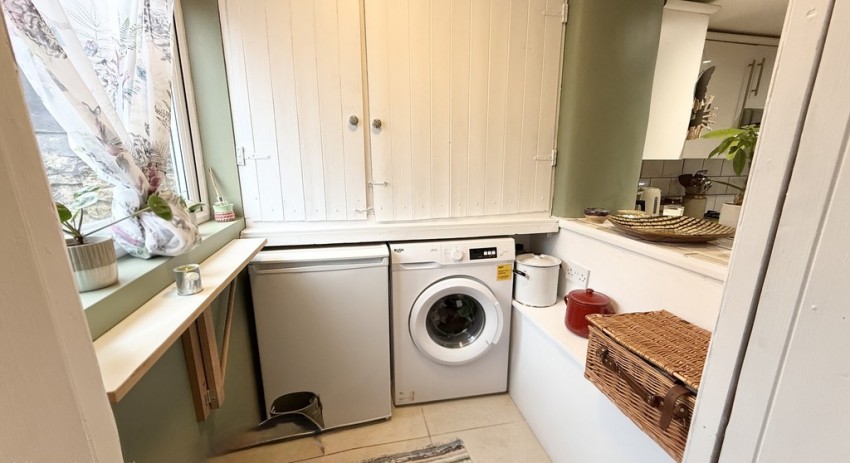 Images for Manor Road, Brackley, Northants