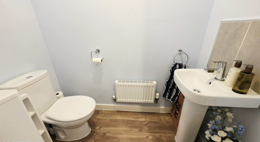 Images for Foxhills Way, Brackley, Northants