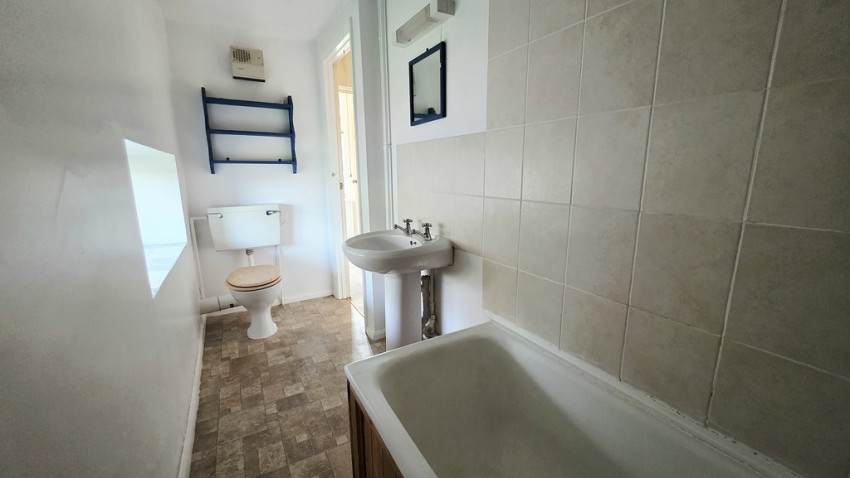 Images for Syresham, Brackley, Northants