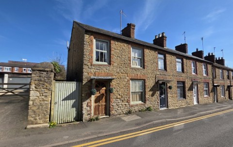 View Full Details for Manor Road, Brackley, Northants