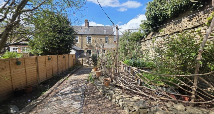 Images for Manor Road, Brackley, Northants