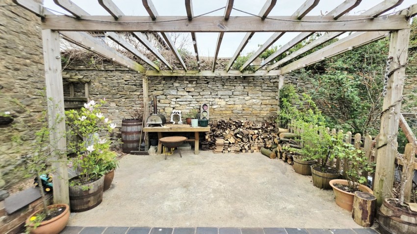Images for Manor Road, Brackley, Northants