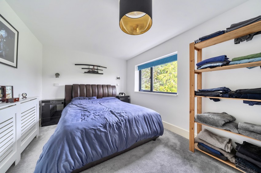 Images for Croughton, Brackley