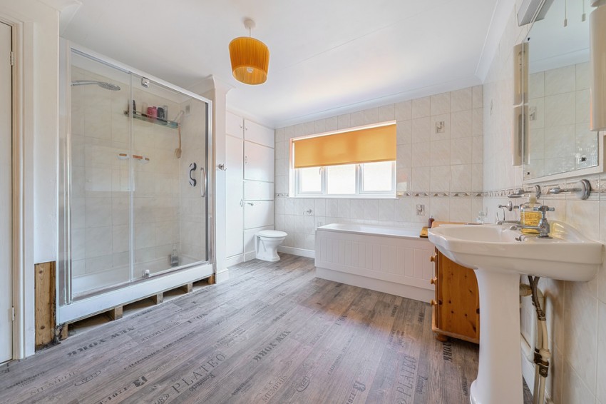 Images for Turweston Road, Brackley, Northants