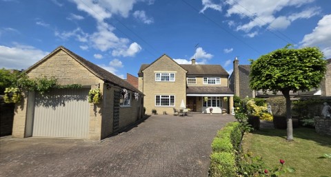 View Full Details for Halls Lane, Brackley, Northants