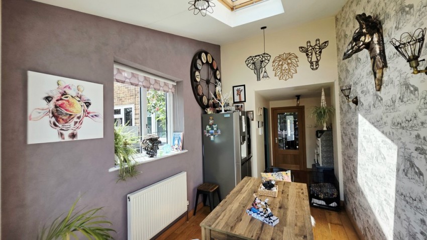 Images for Winston Crescent, Brackley, Northants