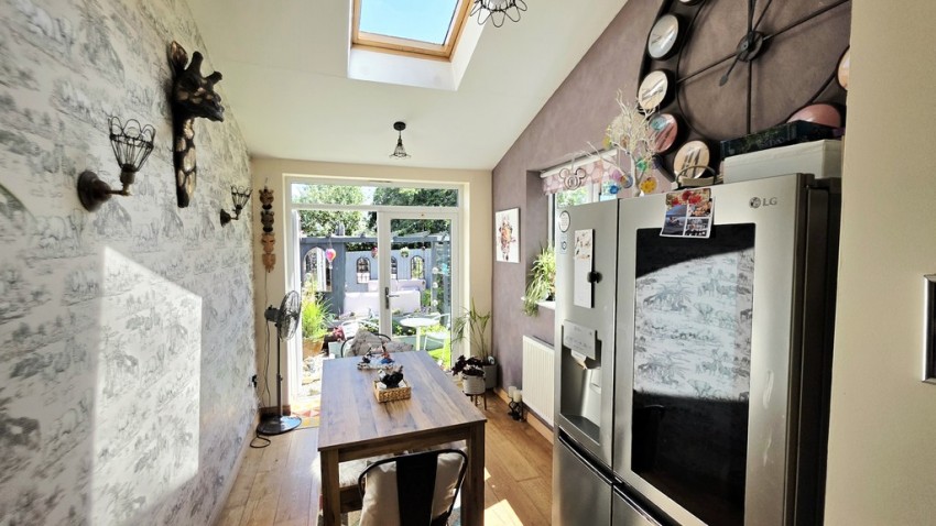 Images for Winston Crescent, Brackley, Northants