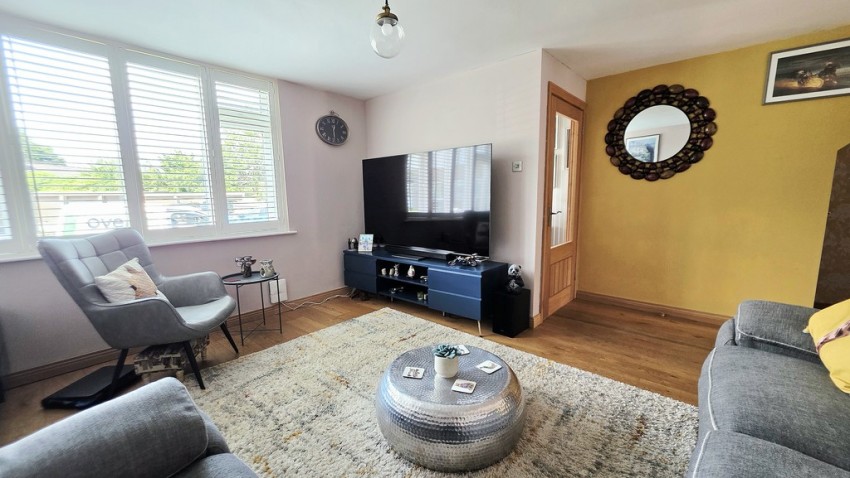 Images for Winston Crescent, Brackley, Northants