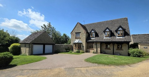 View Full Details for Helmdon, Brackley, Northants