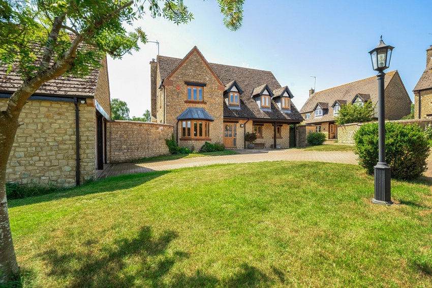Images for Helmdon, Brackley, Northants
