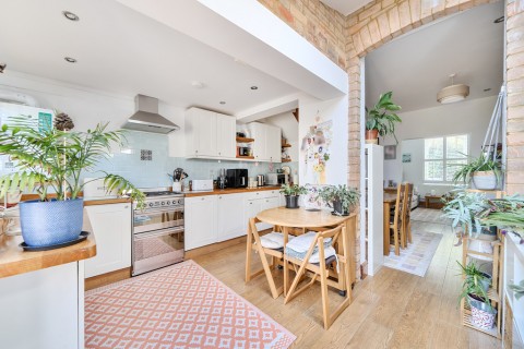 View Full Details for Manor Road, Brackley, Northants